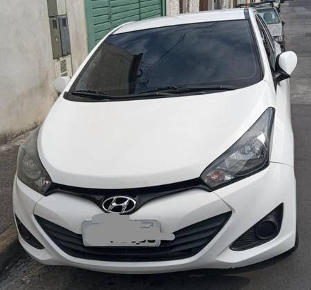 HYUNDAI HB20 1.0 COMFORT PLUS 12V FLEX 4P MANUAL HYUNDAI HB20 1.0 COMFORT PLUS 12V FLEX 4P MANUAL